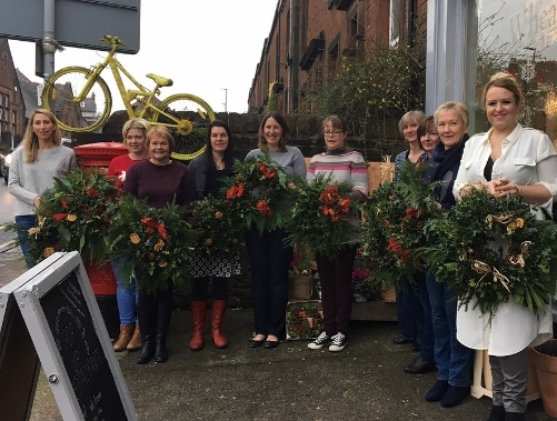 Wreath Class with soup, mince pie and hot drink