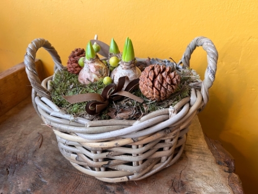 Rustic wicker hyacinth planter